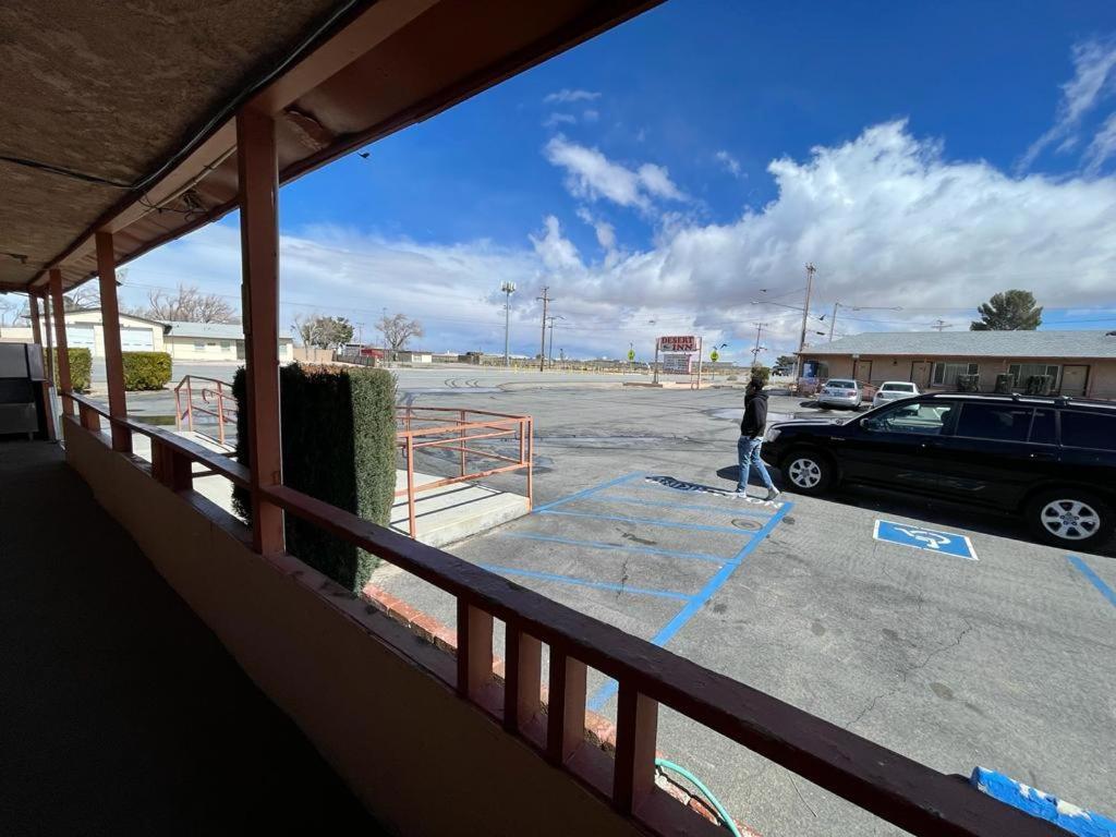 Desert Motel 2*