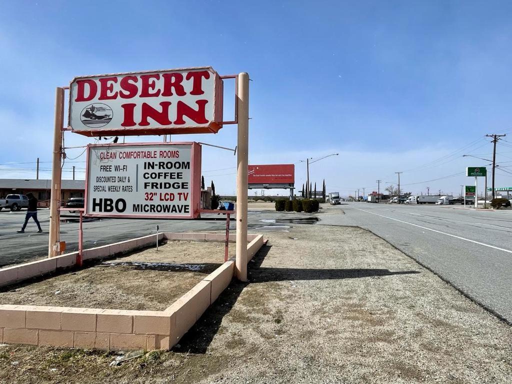 Motel Desert